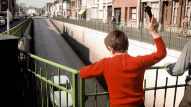 L'Enfance Nue poster