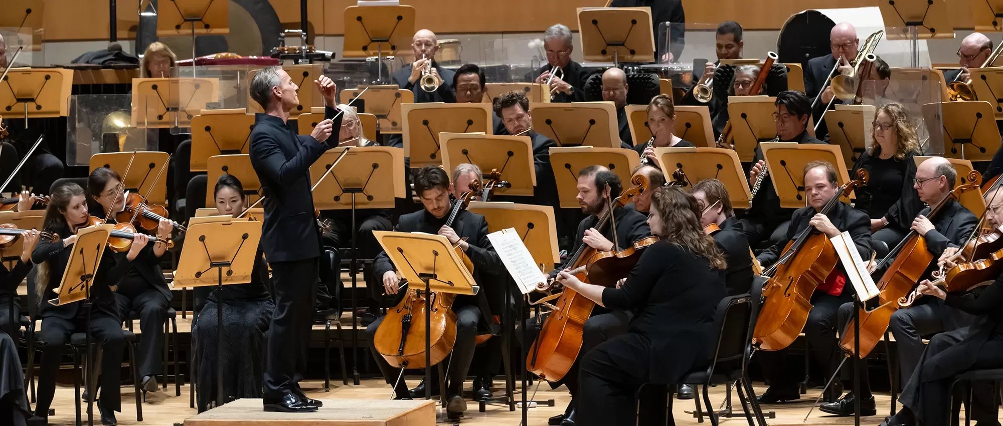 Shelley Conducts John Williams and The Planets